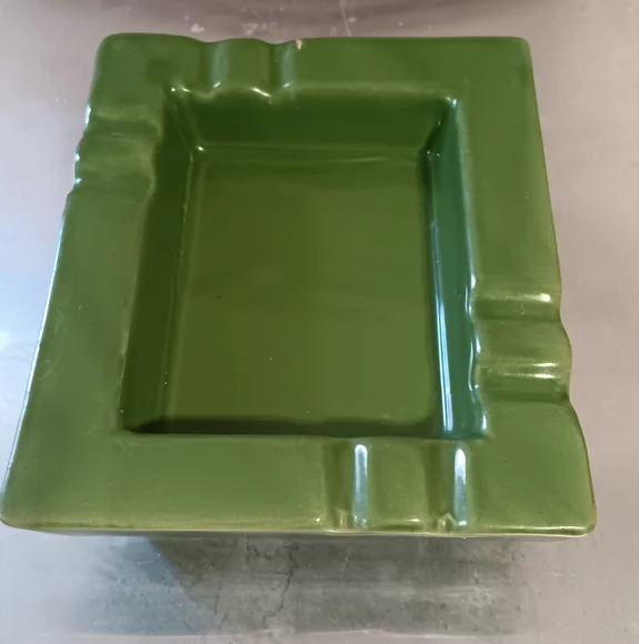 Vintage Chunky Green Ashtray - Picture 3 of 5
